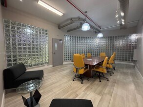 3029 NE 188th St in Miami, FL - Building Photo - Building Photo