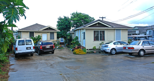 1664 Lusitana St in Honolulu, HI - Building Photo - Building Photo