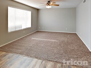 6341 W Watkins St in Phoenix, AZ - Foto de edificio - Building Photo