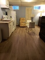 648 Brock Ave, Unit Basement in New Bedford, MA - Building Photo