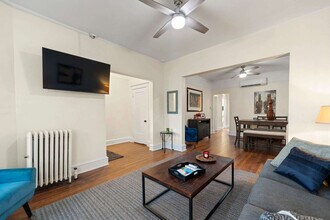 6229 N Wayne Ave in Chicago, IL - Foto de edificio - Building Photo