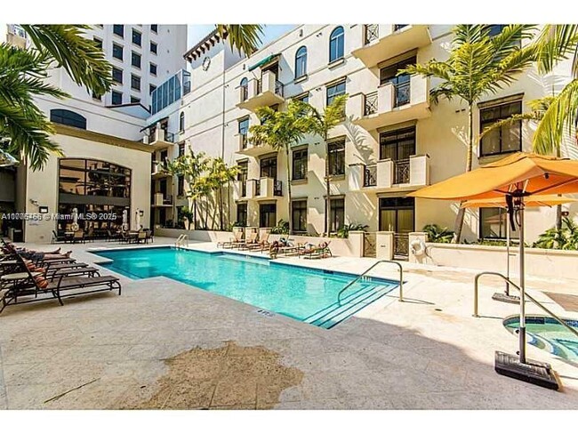 1805 Ponce de Leon Blvd, Unit 1210 in Coral Gables, FL - Building Photo - Building Photo