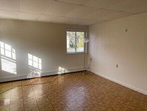 98 Greensboro Rd in Hanover, NH - Building Photo - Building Photo