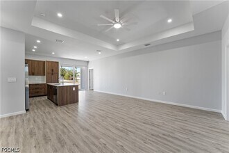 4730 NW 38th Pl in Cape Coral, FL - Building Photo - Building Photo