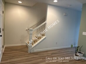 8737 Cicada St in Blacklick, OH - Building Photo - Building Photo