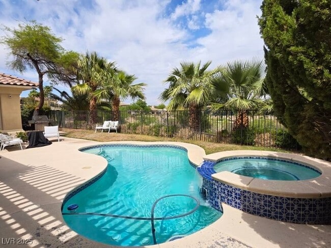 2258 Green Mountain Ct in Las Vegas, NV - Building Photo - Building Photo