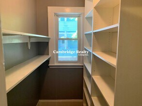5 Lewis St, Unit 2B in Somerville, MA - Building Photo - Building Photo