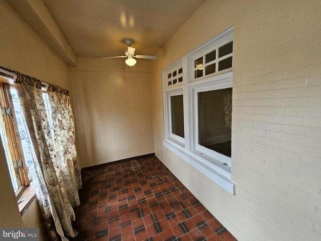 342 N Simpson St in Philadelphia, PA - Building Photo - Building Photo