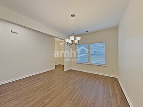 299 Ivy Brook Dr in Dallas, GA - Foto de edificio - Building Photo