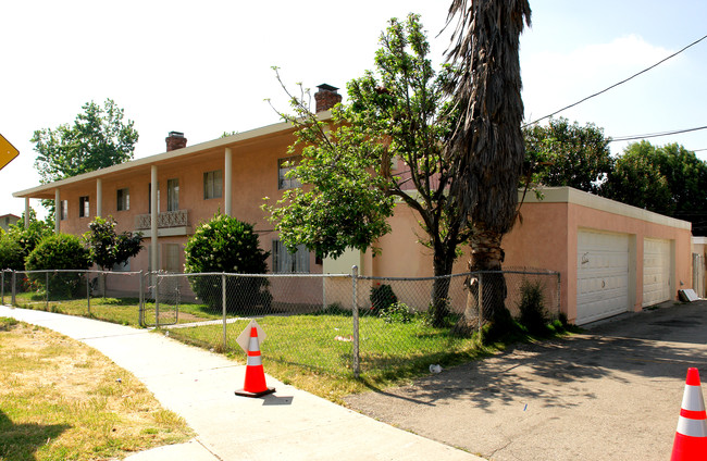 1830 E 4th St in Ontario, CA - Building Photo - Building Photo