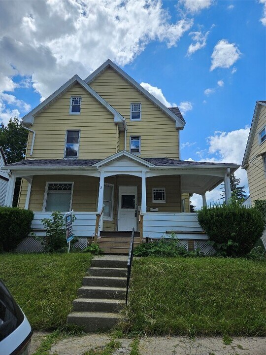 3 Field St in Binghamton, NY - Building Photo