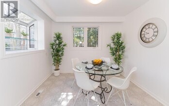 39 Satchell Blvd in Toronto, ON - Building Photo - Building Photo