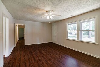 147 VFW Dr in Watkinsville, GA - Building Photo - Building Photo