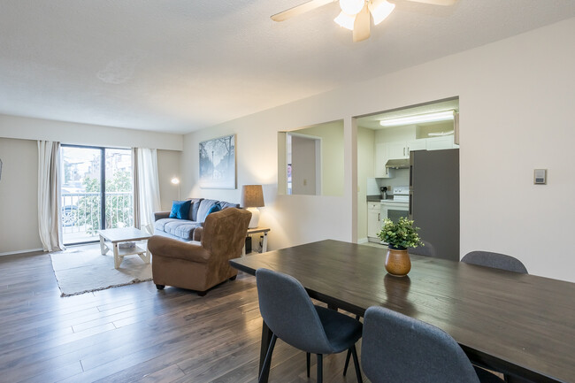 9112 Mary St in Chilliwack, BC - Building Photo - Building Photo