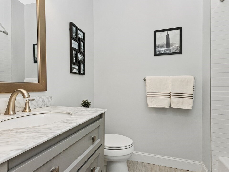 185 Winthrop Rd, Unit 22A in Brookline, MA - Building Photo