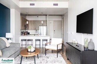 151 S State St in Salt Lake City, UT - Foto de edificio - Building Photo