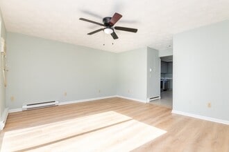 71 Norton St in Attleboro, MA - Building Photo - Building Photo