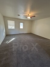 1301 E 9th St in Pittsburg, KS - Building Photo - Building Photo