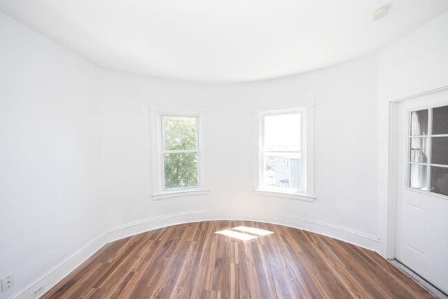 6 Vernon St Pl in Worcester, MA - Foto de edificio - Building Photo