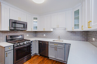 8454 W Windsor Ave-Unit -2 in Chicago, IL - Building Photo - Building Photo