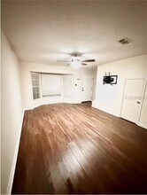 13604 Embassy Park Ct in Dade City, FL - Building Photo - Building Photo