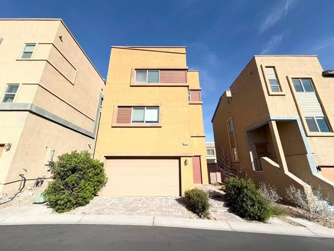 3828 N Celcius Pl in Las Vegas, NV - Building Photo - Building Photo
