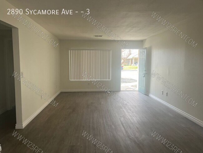 2890 Sycamore Ave in Rosamond, CA - Building Photo - Building Photo