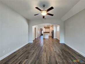 1324 Spring Row St in New Braunfels, TX - Building Photo - Building Photo