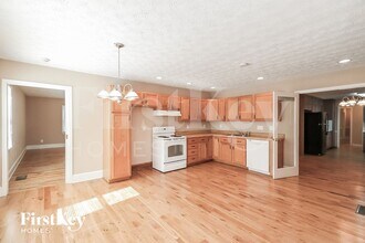 2835 Twin Springs Dr in Snellville, GA - Building Photo - Building Photo