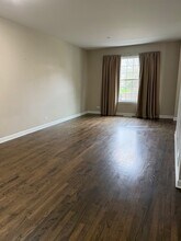 309 Bradbury Ln in Bartlett, IL - Foto de edificio - Building Photo