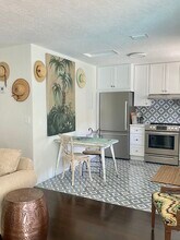 607 N L St, Unit #2 in Lake Worth, FL - Foto de edificio - Building Photo