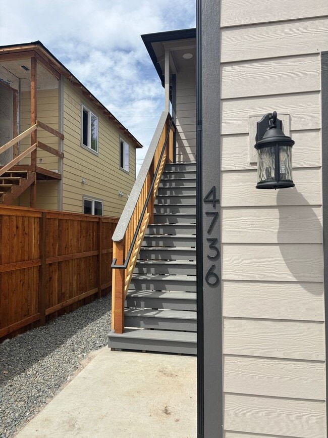 property at 4734-4736 Gebhard Rd