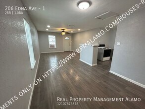 206 Edna in San Antonio, TX - Building Photo - Building Photo