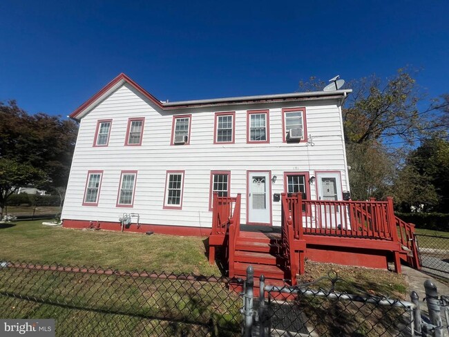 301 N 8th St in Vineland, NJ - Building Photo - Building Photo