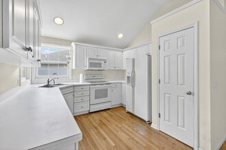 4522 Heathercove Pl in Toledo, OH - Building Photo - Building Photo