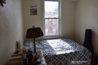 114 Everett St, Unit 3 in Boston, MA - Foto de edificio - Building Photo