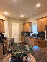 5811 Maxie St in Houston, TX - Building Photo - Building Photo