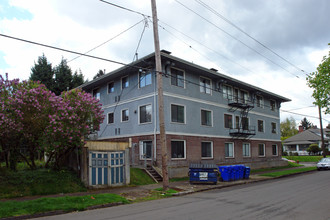 13th Avenue Apartments in Portland, OR - Building Photo - Building Photo