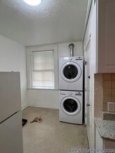 4 Adella Pl in Boston, MA - Building Photo - Building Photo