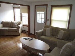 6 James Way in Cambridge, MA - Building Photo - Building Photo