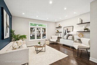 3125 S Giles Ave in Chicago, IL - Building Photo - Building Photo