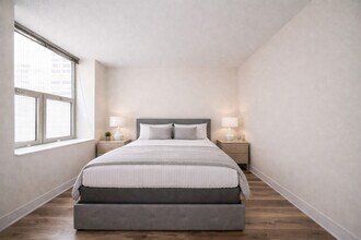 222 N Columbus Dr in Chicago, IL - Building Photo - Building Photo