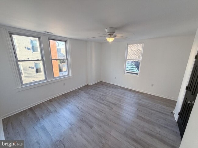 property at 1621 N 33rd St