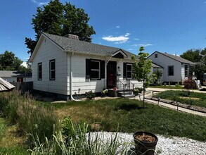 4168 S Logan St in Englewood, CO - Building Photo - Building Photo