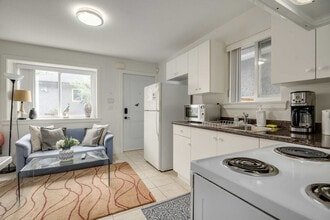 3582 E 26th Ave in Vancouver, BC - Building Photo - Building Photo