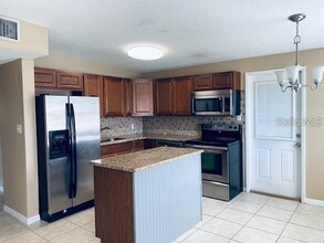 8233 Portulaca Ave in Seminole, FL - Building Photo - Building Photo
