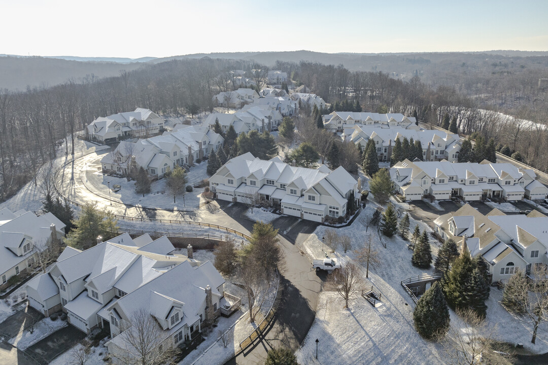 Regency at Ridgefield in Ridgefield, CT - Foto de edificio