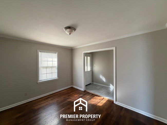 1744 Myrna Ln in Memphis, TN - Building Photo - Building Photo