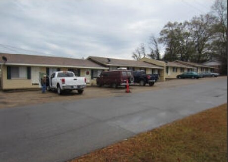 619 N 31st Ave in Hattiesburg, MS - Building Photo