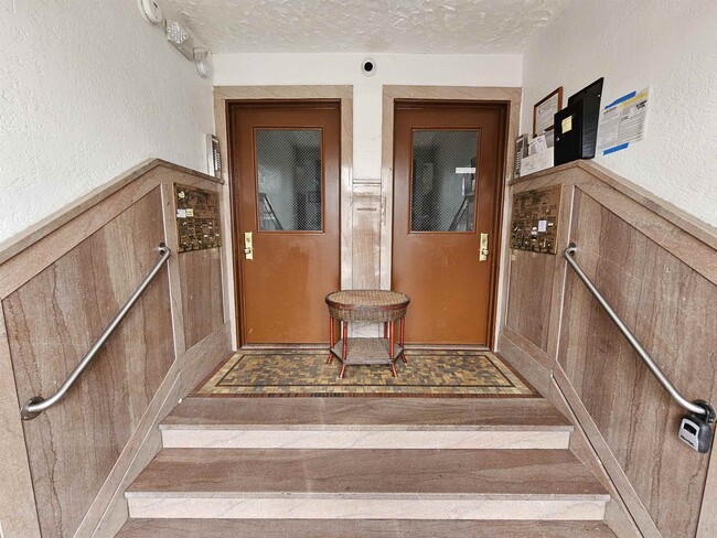 248 Avenue B in Bayonne, NJ - Building Photo - Building Photo